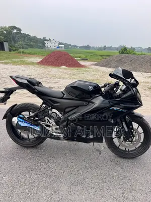 Yamaha 2024 Black
