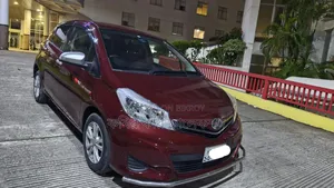 Toyota Vitz 2012 Maroon