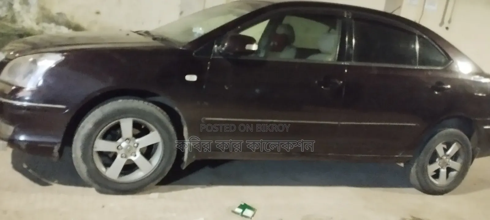 টয়োটা প্রিমিও ২০০২ মেরুন