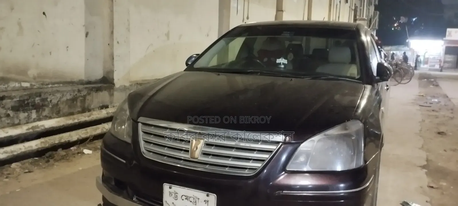 টয়োটা প্রিমিও ২০০২ মেরুন