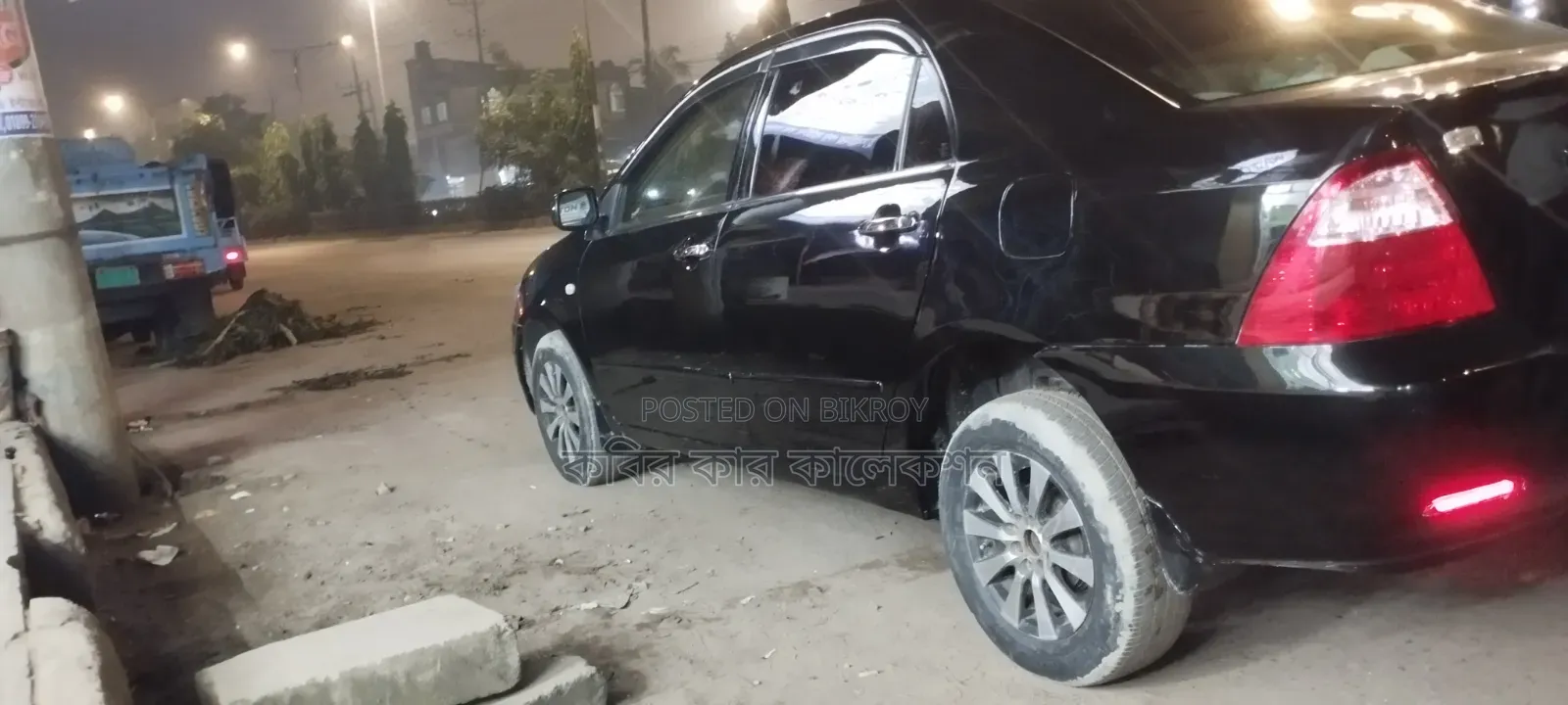 টয়োটা করোল্লা ২০০৫ কালো