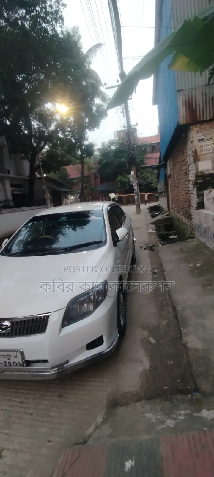 টয়োটা করোল্লা ফিল্ডার ২০১২ রূপালী