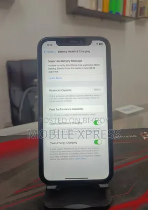 Apple iPhone 11 64 GB Black