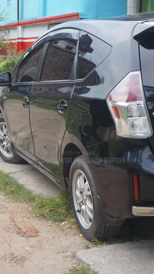 New Toyota Alphard 2.5 Hybrid AWD 2017 Black