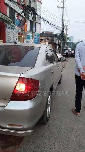 টয়োটা অ্যালিওন ২০০৪ সিলভার