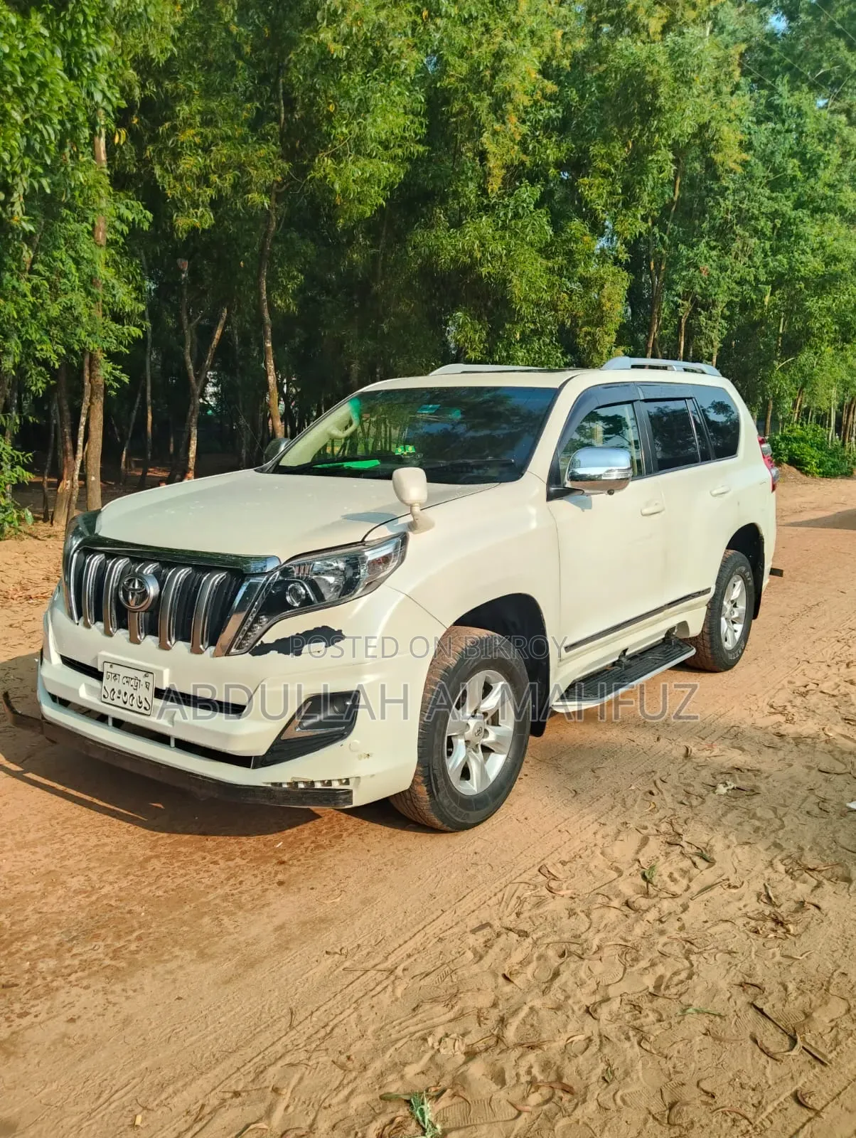 টয়োটা ল্যান্ড ক্রুজার ৪.০ ভি৬ জিএল ২০১২ পার্ল