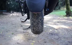 হিরো হাংক ১৫০ ২০২২ কালো