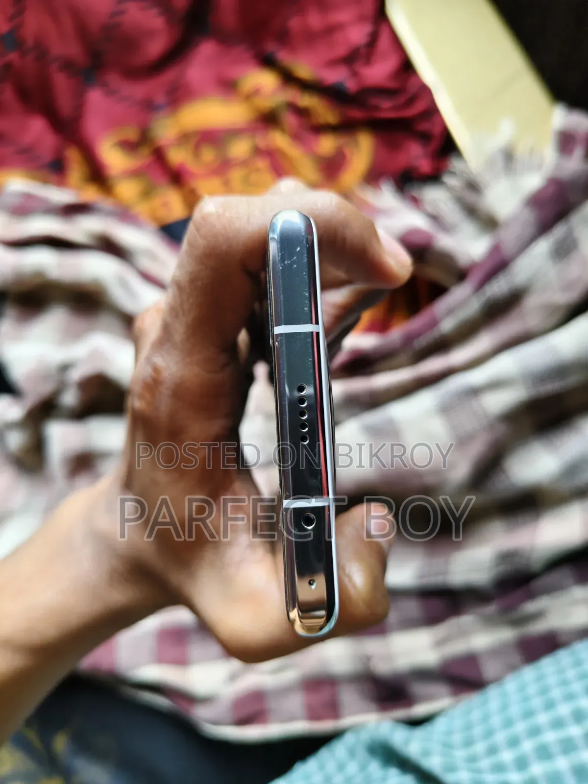 অনার ম্যাজিক ৬৪ জিবি হোয়াইট