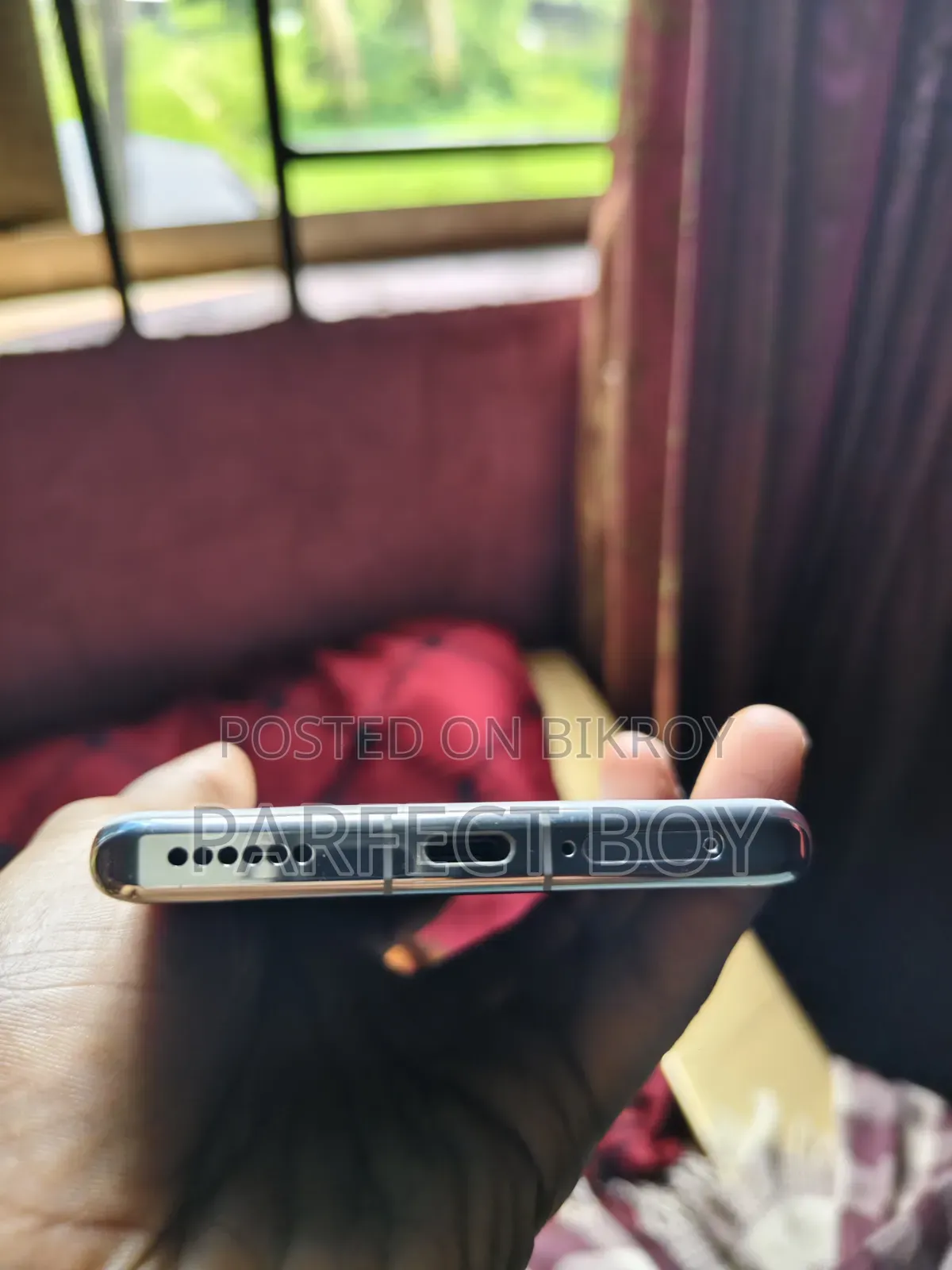 অনার ম্যাজিক ৬৪ জিবি হোয়াইট