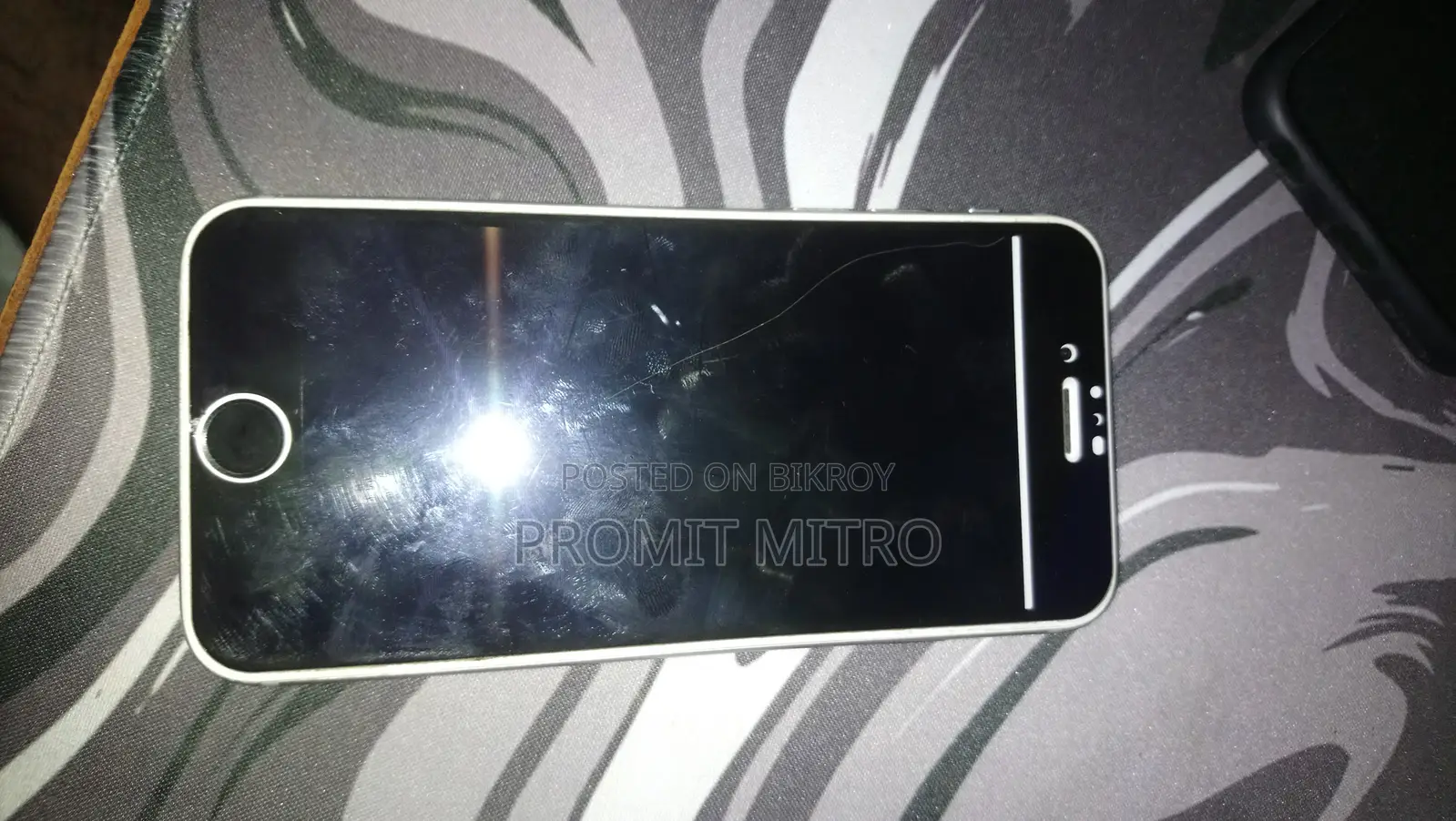 Apple iPhone 6s 32 GB Silver