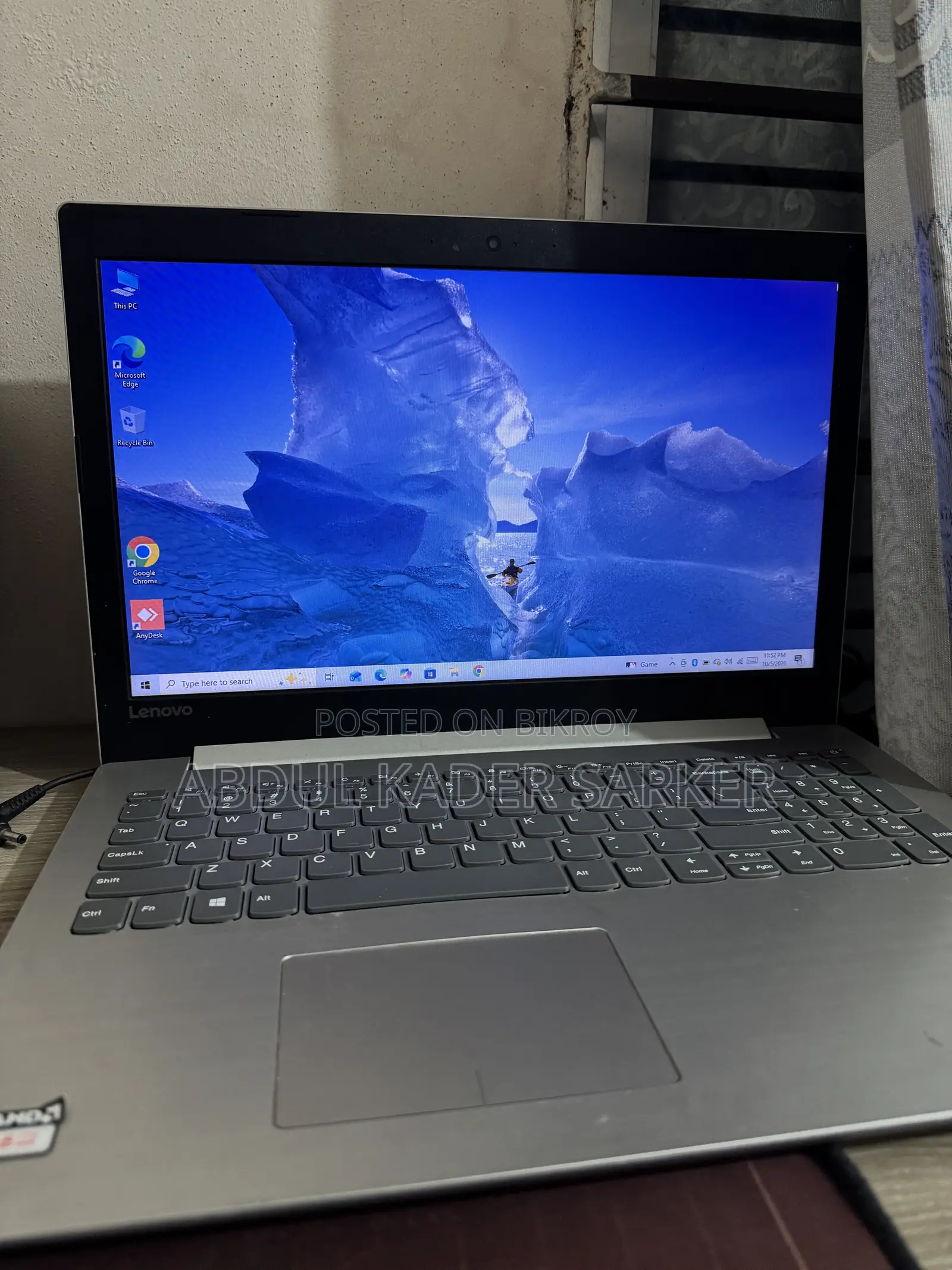 Laptop Lenovo 4GB AMD A6 HDD+SSD 1T