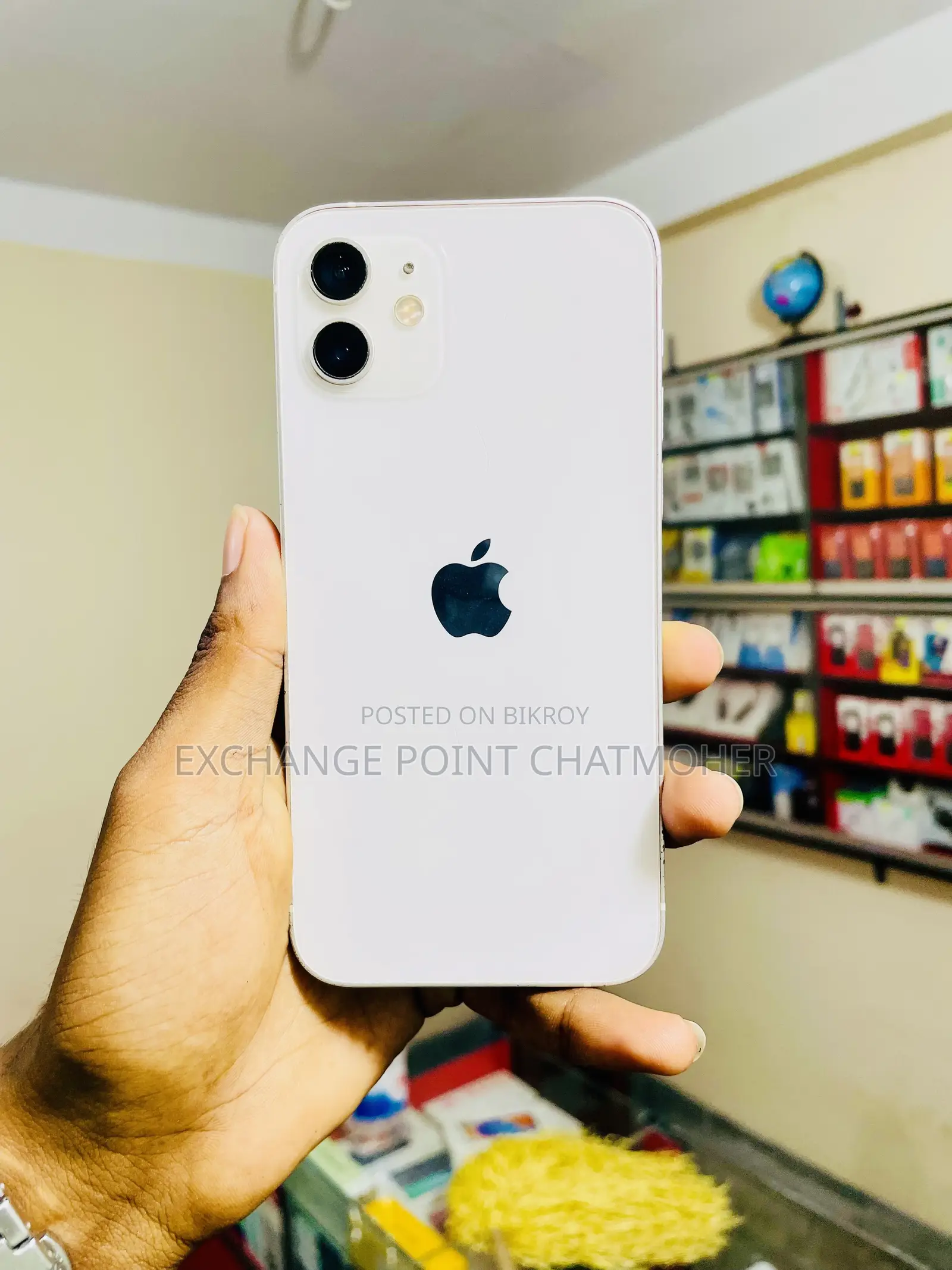 অ্যাপল আইফোন ১২ ১২৮ জিবি হোয়াইট