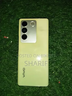 Vivo S16 256 GB Purple