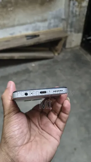 Tecno Spark Go 128 GB