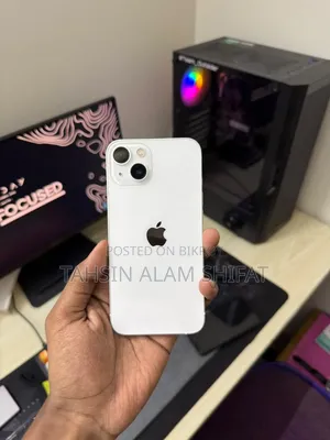 অ্যাপল আইফোন ১৩ ১২৮ জিবি হোয়াইট