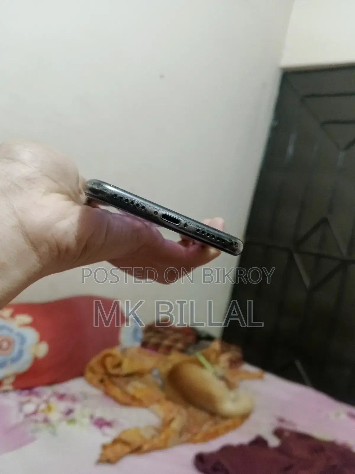 অ্যাপল আইফোন এক্স ৬৪ জিবি ব্ল্যাক