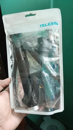 TELESIN Extendable Aluminum Selfie Stick (For Sale)