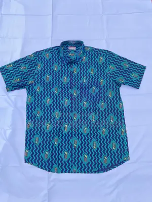 Trendy Minimalist Graphic T-Shirt – Premium Cotton (S to XXL)