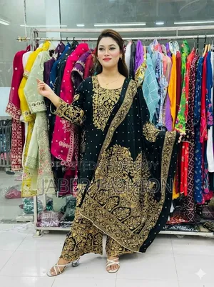 Online Viral Gharara Three-Piece Collection!