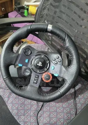 Logitech G29, Without Box and Adapter. With Pedals.
