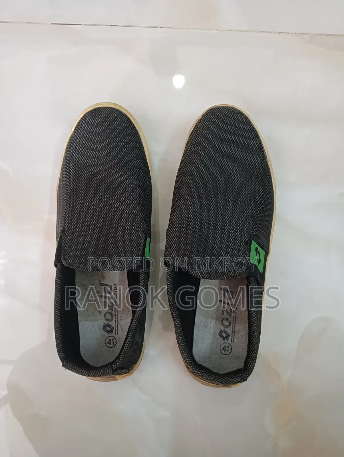 লটো ক্যাজুয়াল স্নিকার্স (সাইজ-৪১)
