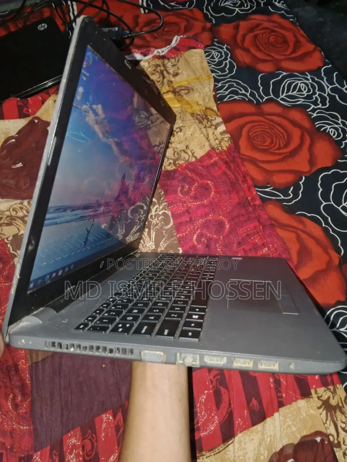 Laptop HP 250 G6 4GB Intel Core i3 HDD 1T