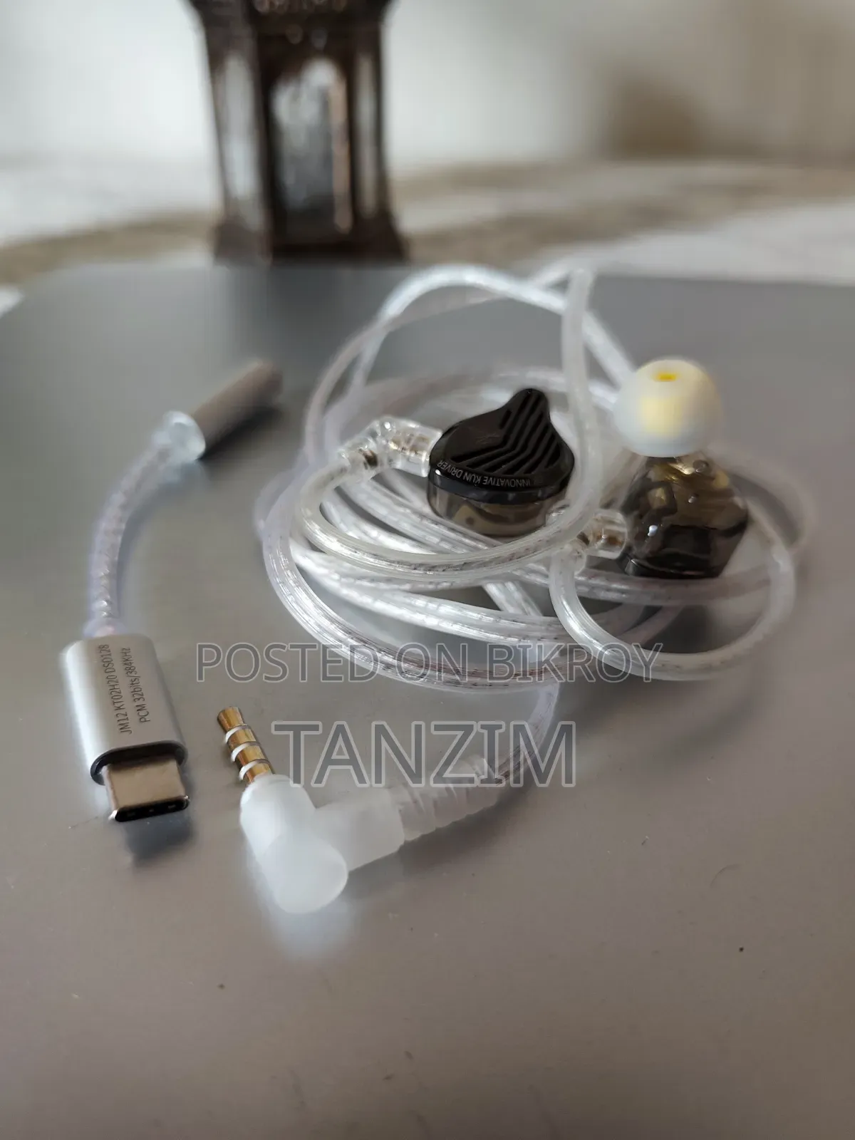জিকে কুন্টেন এবং জেকলি জেএম১২