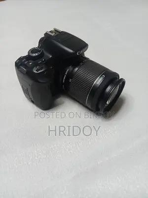 Canon 700D