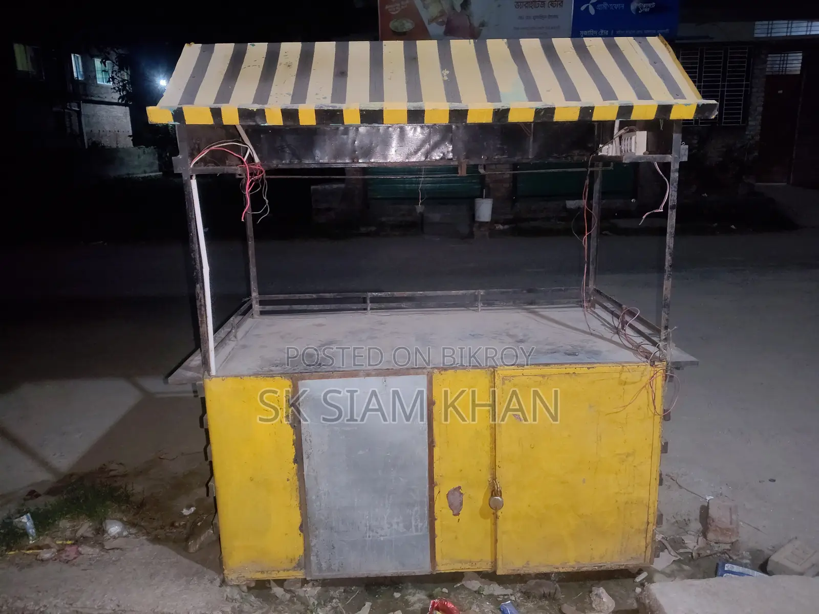 Food Cart for Emergency Sale.