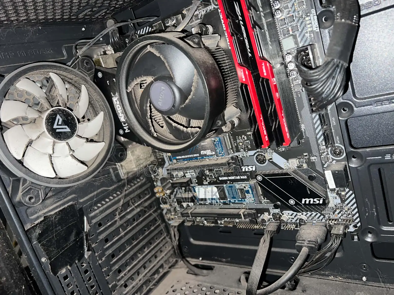 Desktop Computer MSI model 16GB AMD Ryzen 5 SSD 512GB
