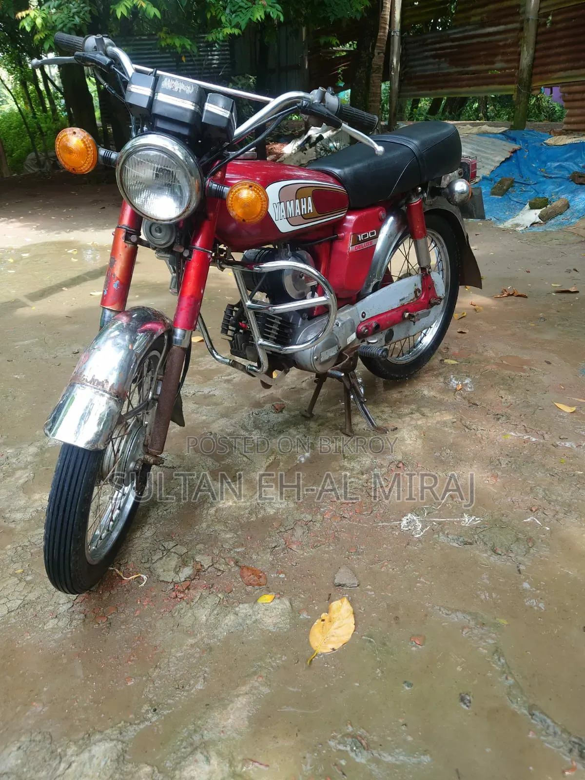 Yamaha 1980 Red