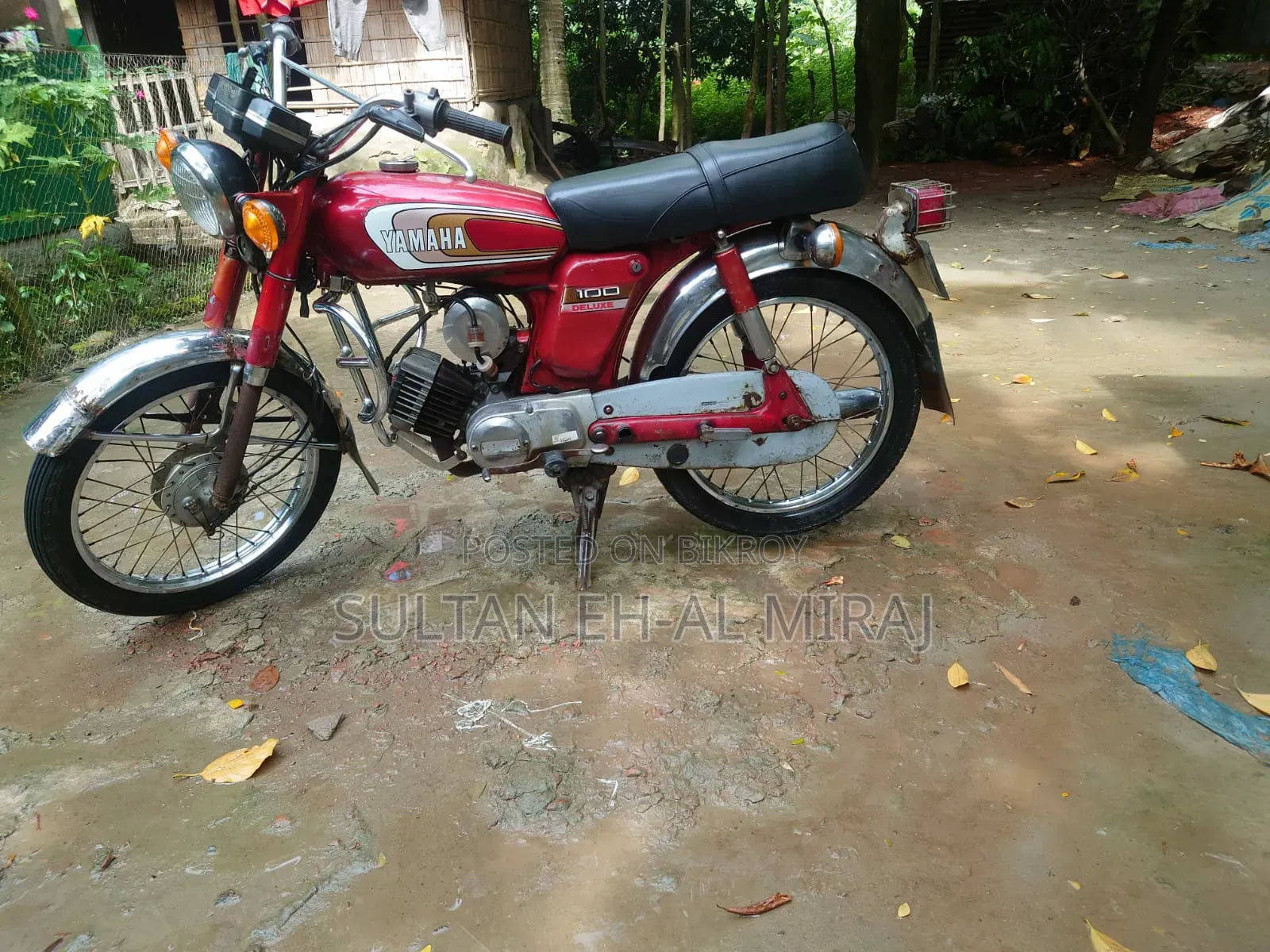 Yamaha 1980 Red