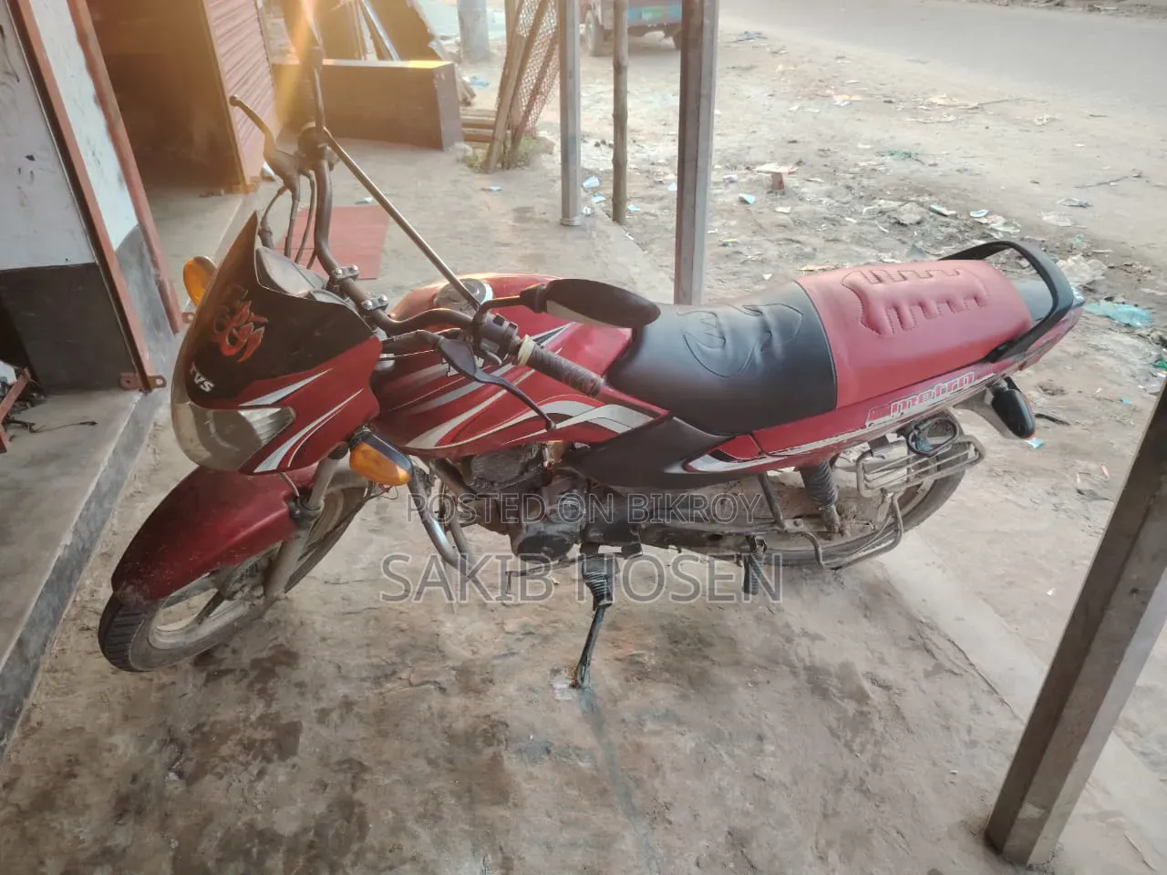 TVS Metro 2015 Red