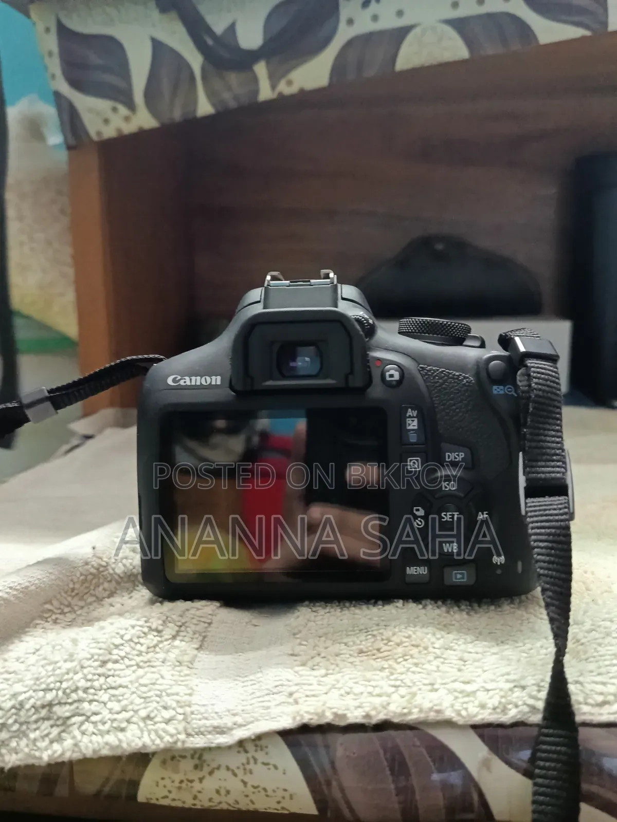 My used camera needs an emergency sale, the camera is very good