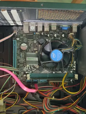 Desktop Computer 4GB HDD 1T