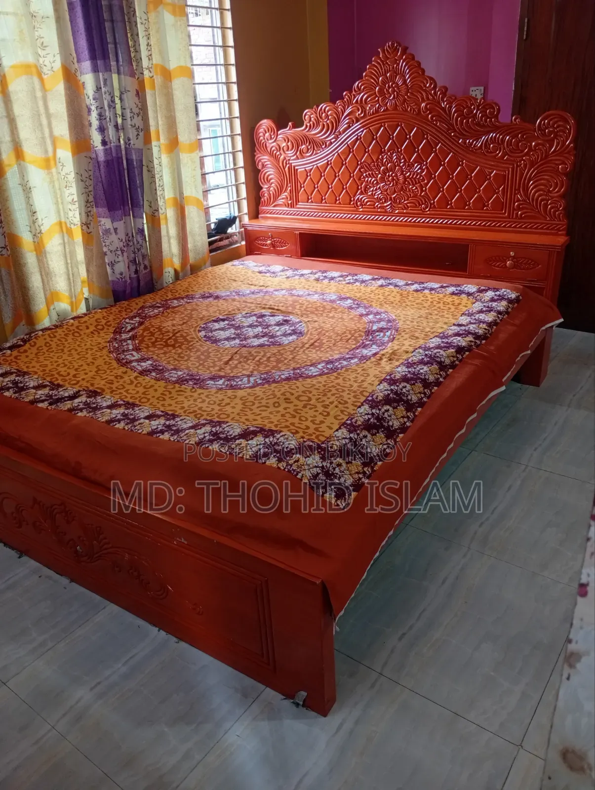 মেহগনি কাঠের খাট