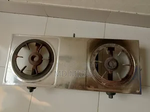 লাইন আর গ্যাস চুলা