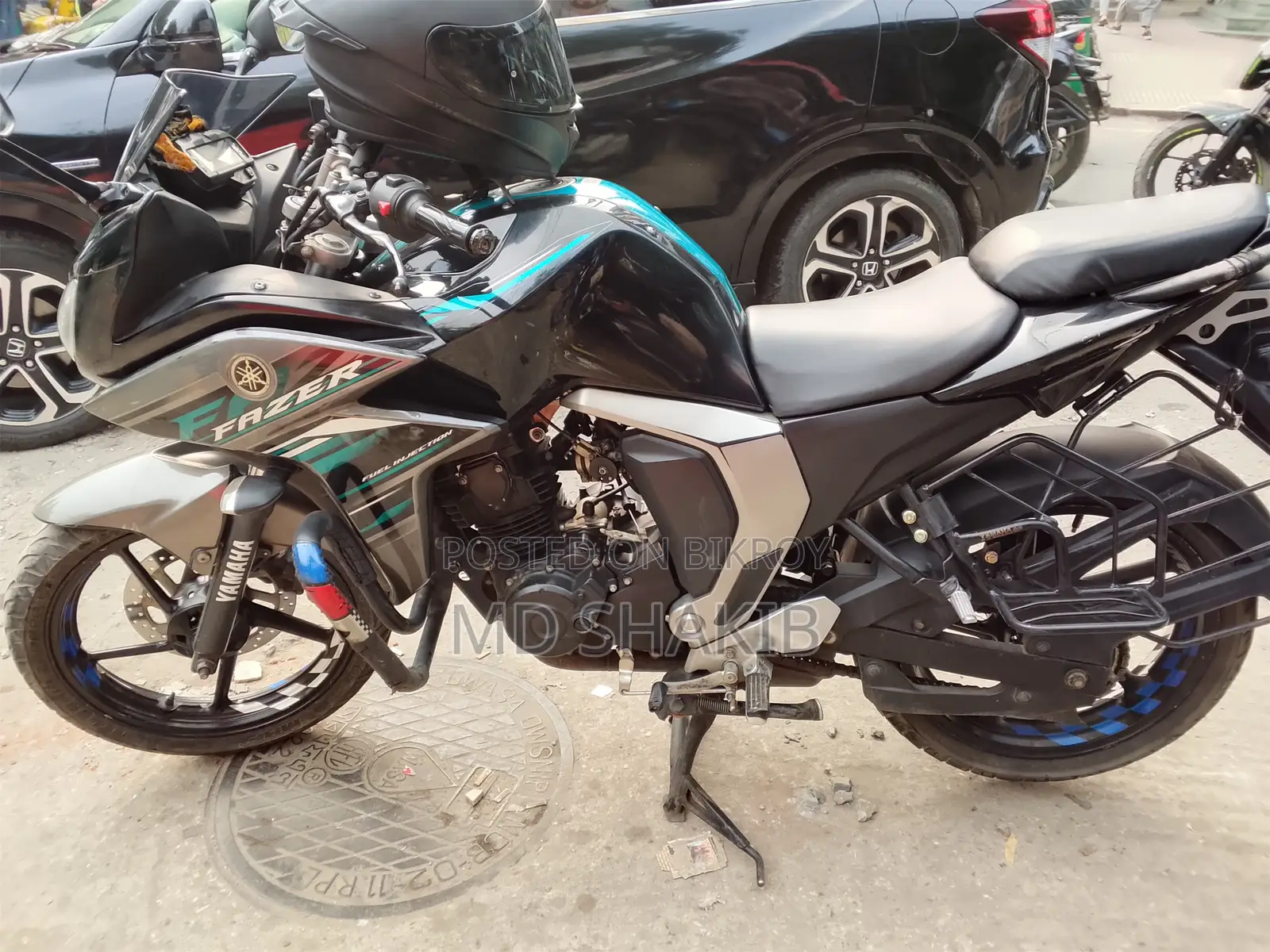 ইয়ামাহা ফেজার ভি২ ২০২৩ কালো