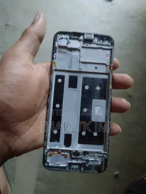 ওপ্পো এফ১৭ প্রো ১২৮ জিবি নীল