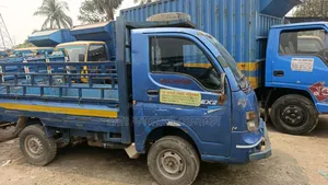 TATA EX2 - 2017 Model