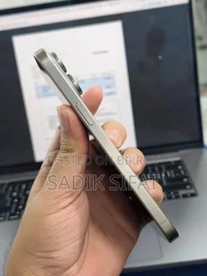 অ্যাপল আইফোন ১৫ প্রো ম্যাক্স ২৫৬ জিবি