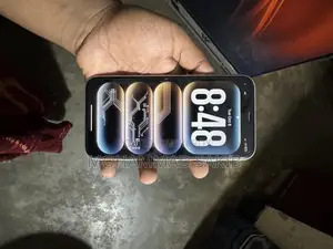Apple iPhone 11 64 GB White