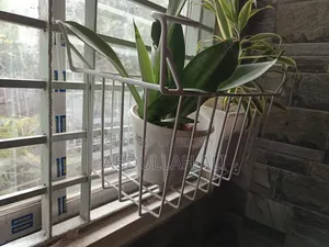 Multipurpose Rack With Plastic Colour Coated Non Rusting Body Material