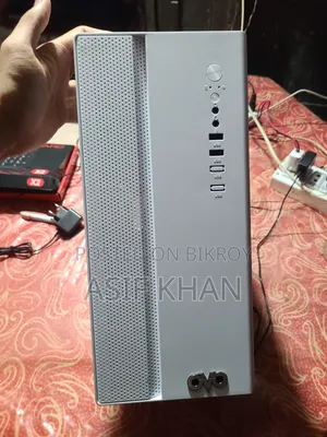 Desktop Computer 4GB Intel Core i3 SSD 128GB