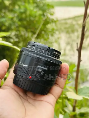 Canon 600D + 50mm F/1.8 Lens