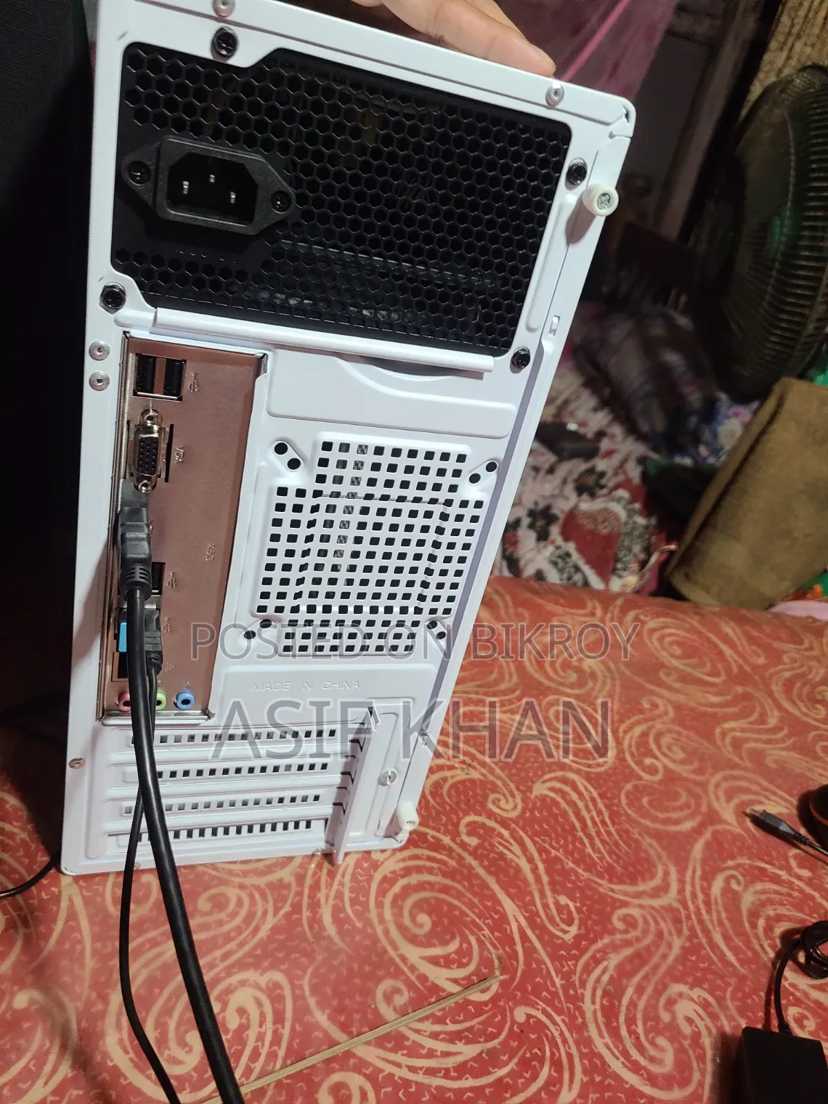 Desktop Computer 4GB Intel Core i3 SSD 128GB