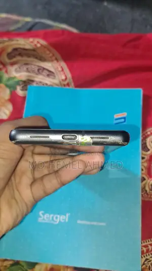 গুগল পিক্সেল ৭ ১২৮ জিবি ব্ল্যাক