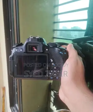 Camera Canon 700d