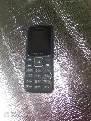 New Maxtel Max 14 Black