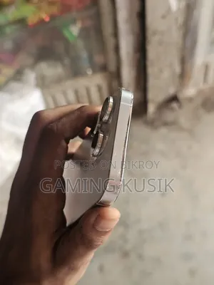 অ্যাপল আইফোন ১৪ প্রো ২৫৬ জিবি সাদা